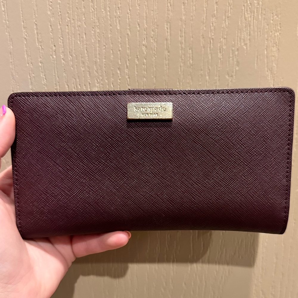 Kate spade burgundy wallet